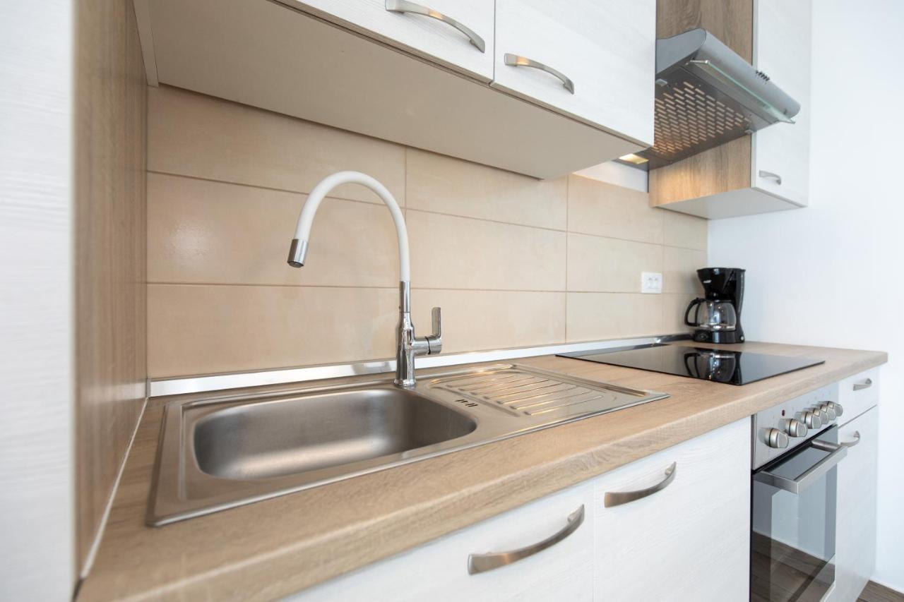 Ani Apartment