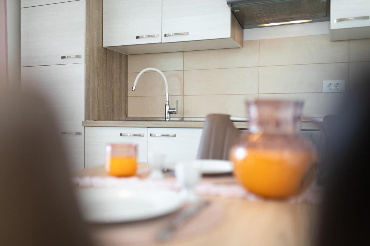 Ani Apartment