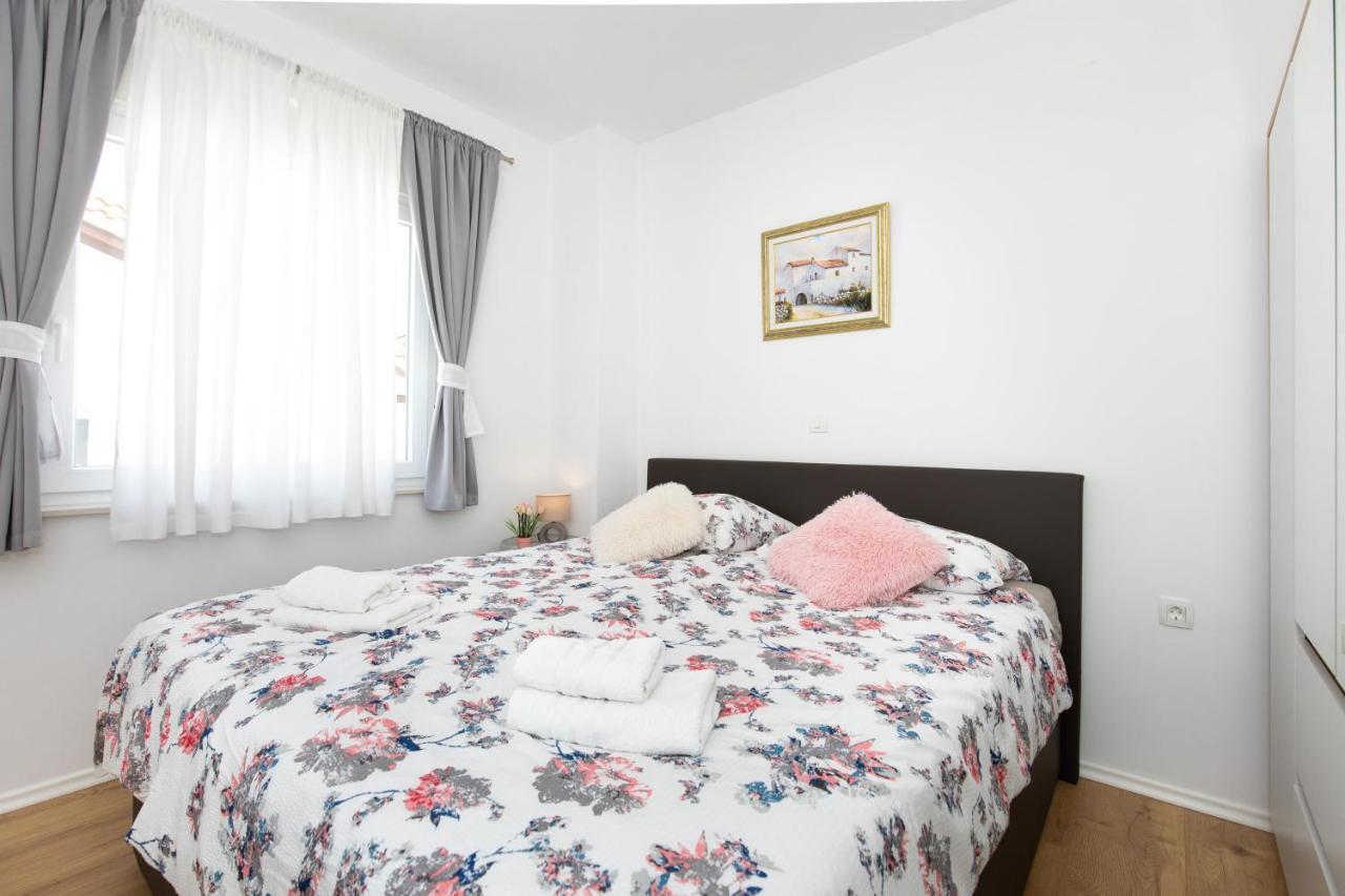 Apartment Ani *