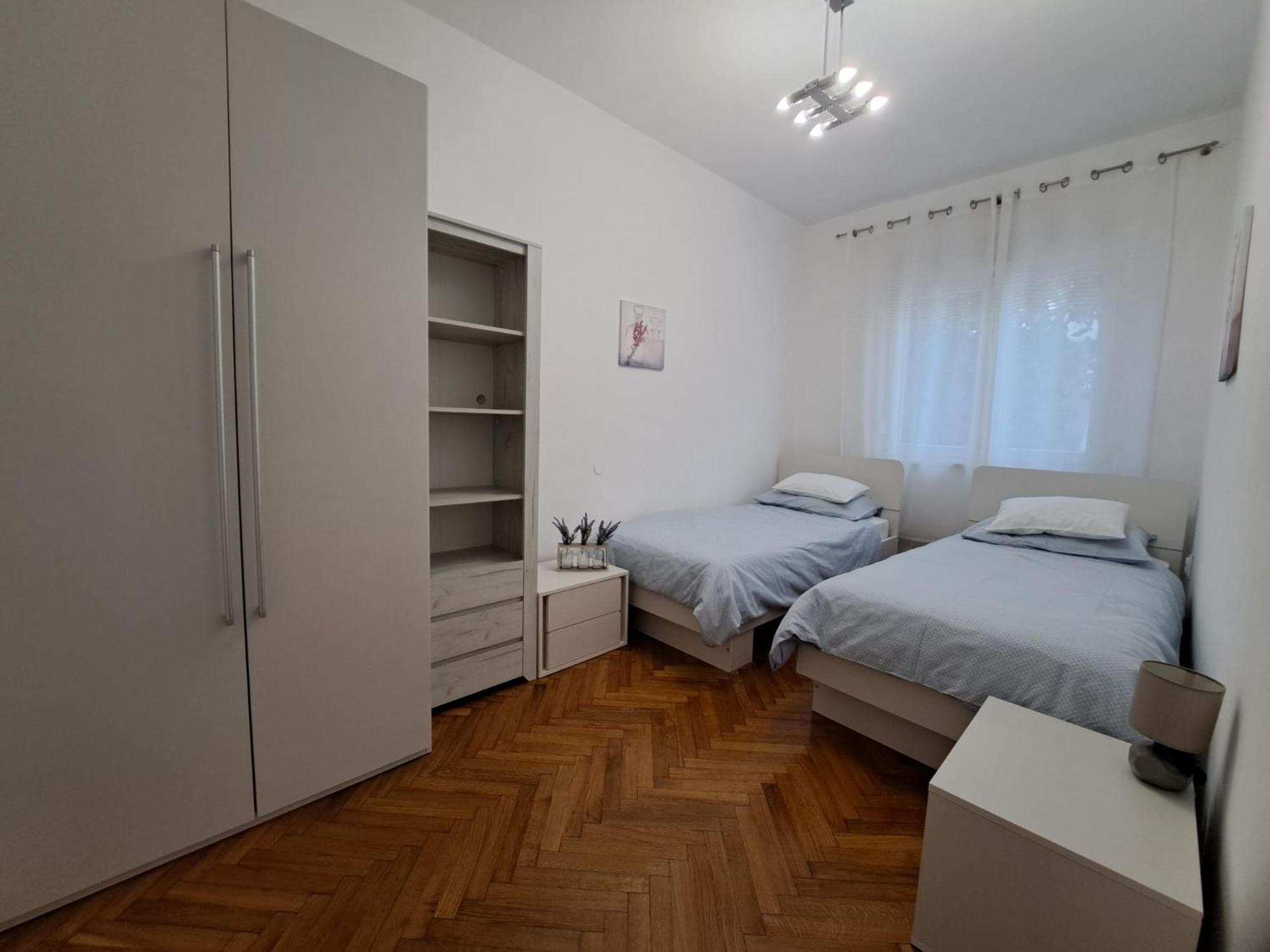 Ani Apartment